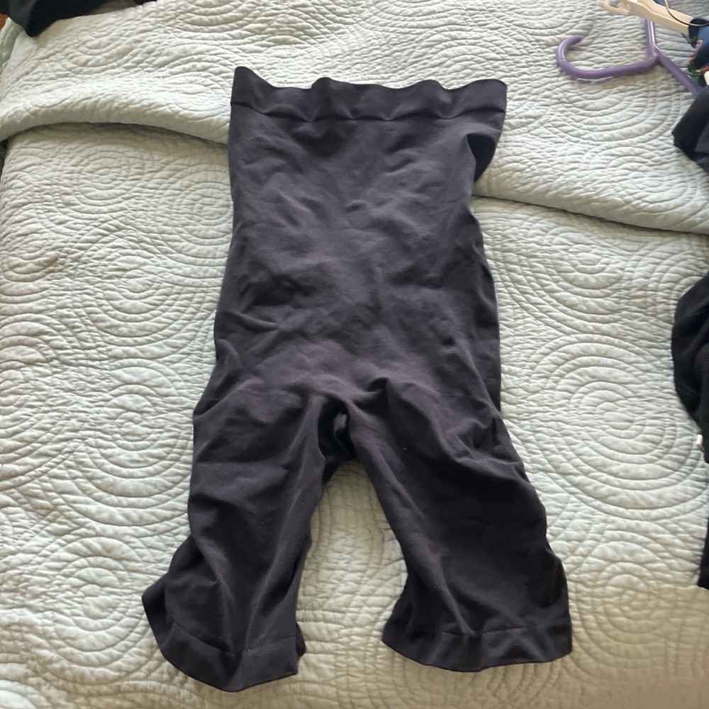 SKIMS Black Shapewear